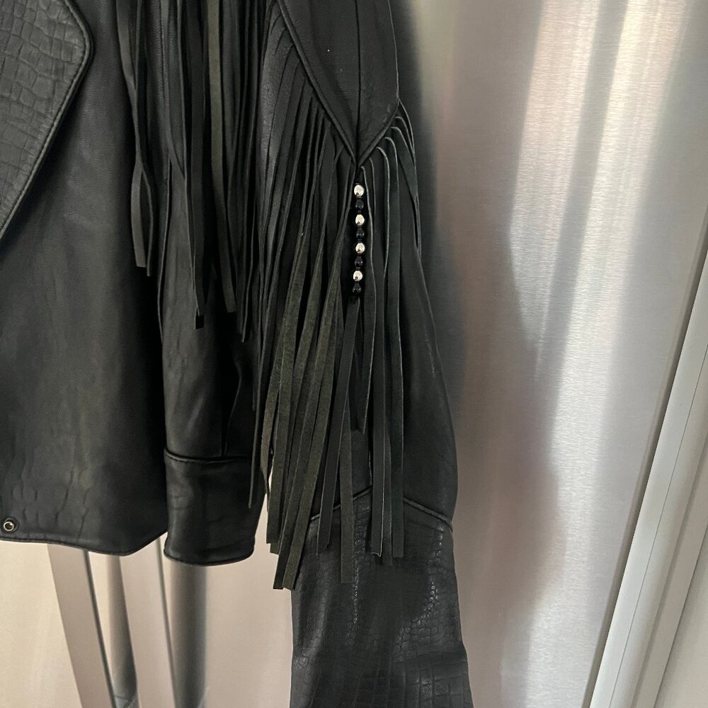 Vintage Black Leather Fringe Jacket - Picture 4 of 9